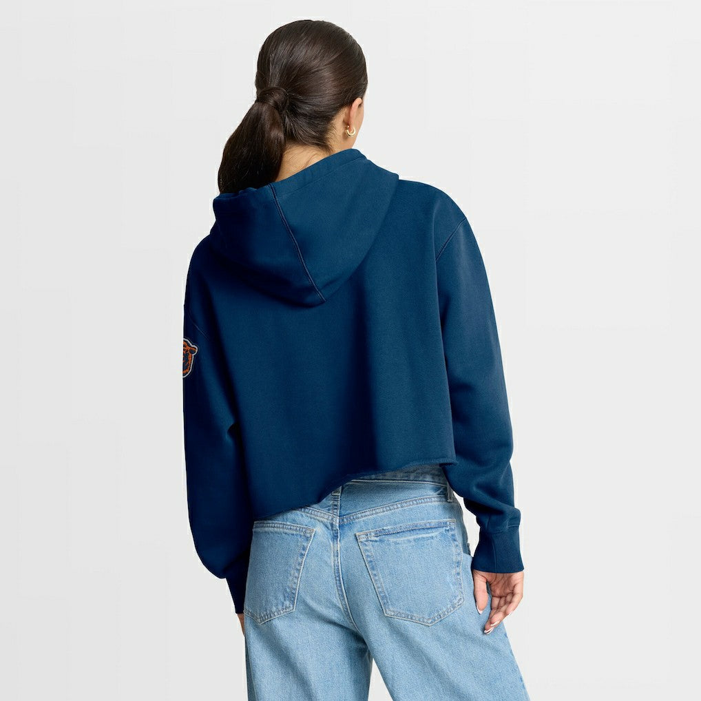 Chicago Bears Women's Oversized Hometown Heritage Cropped Hoodie Navy