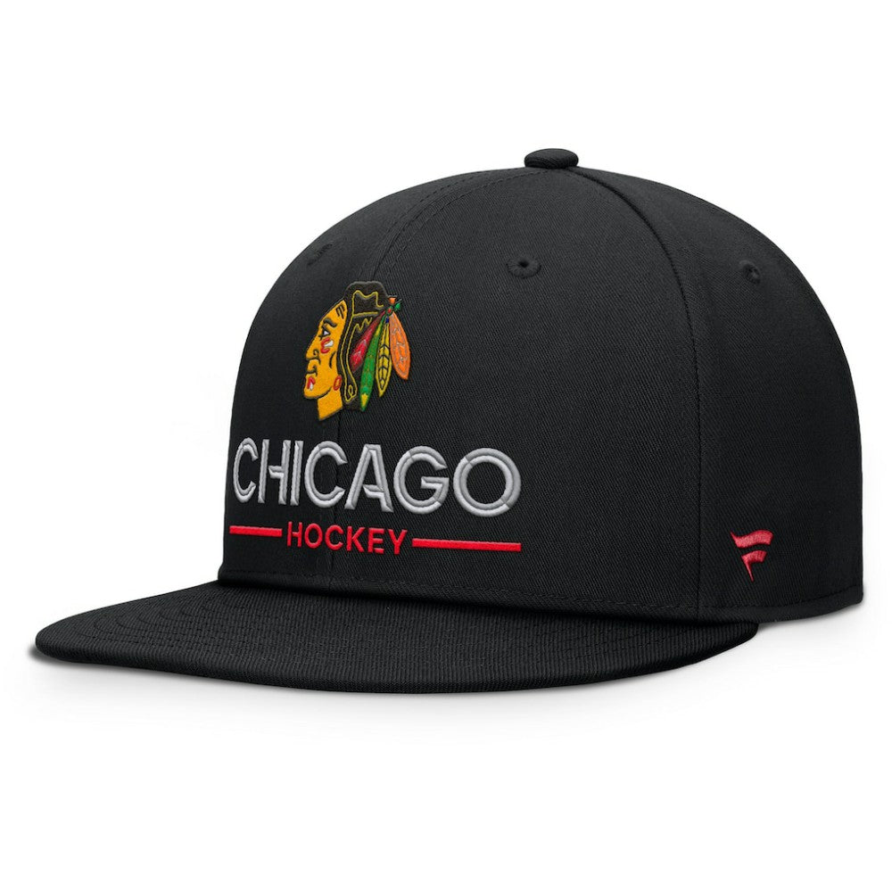 NHL Chicago Blackhawks Fanatics Authentic Pro Rink Lockup Snapback Hat - Black