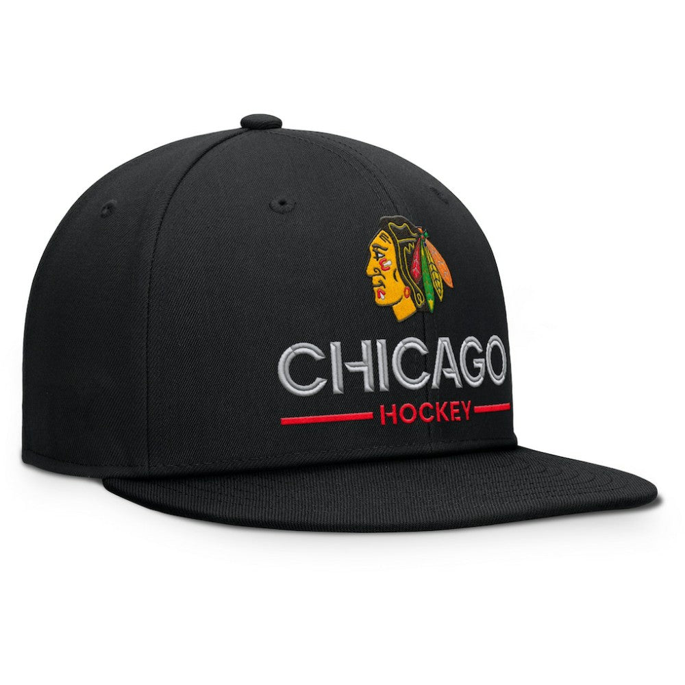 NHL Chicago Blackhawks Fanatics Authentic Pro Rink Lockup Snapback Hat - Black