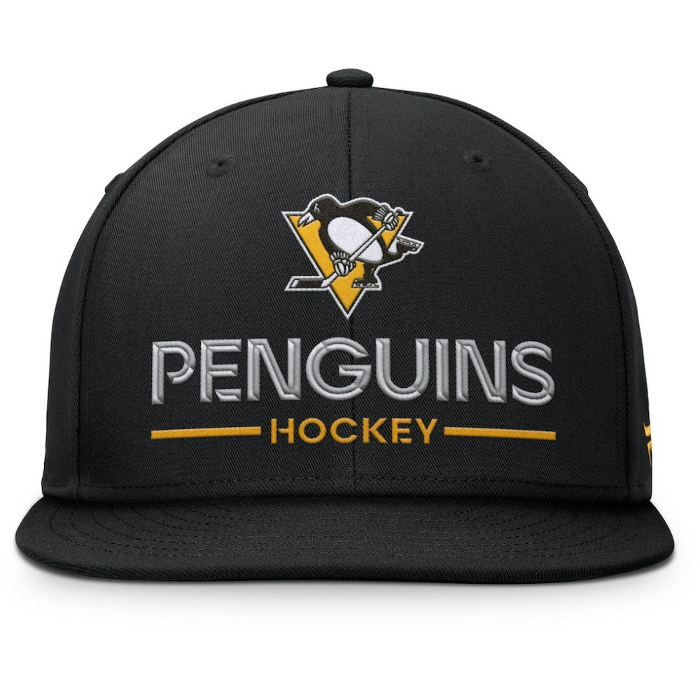 NHL Pittsburgh Penguins Fanatics Authentic Pro Rink Lockup Snapback Hat - Black