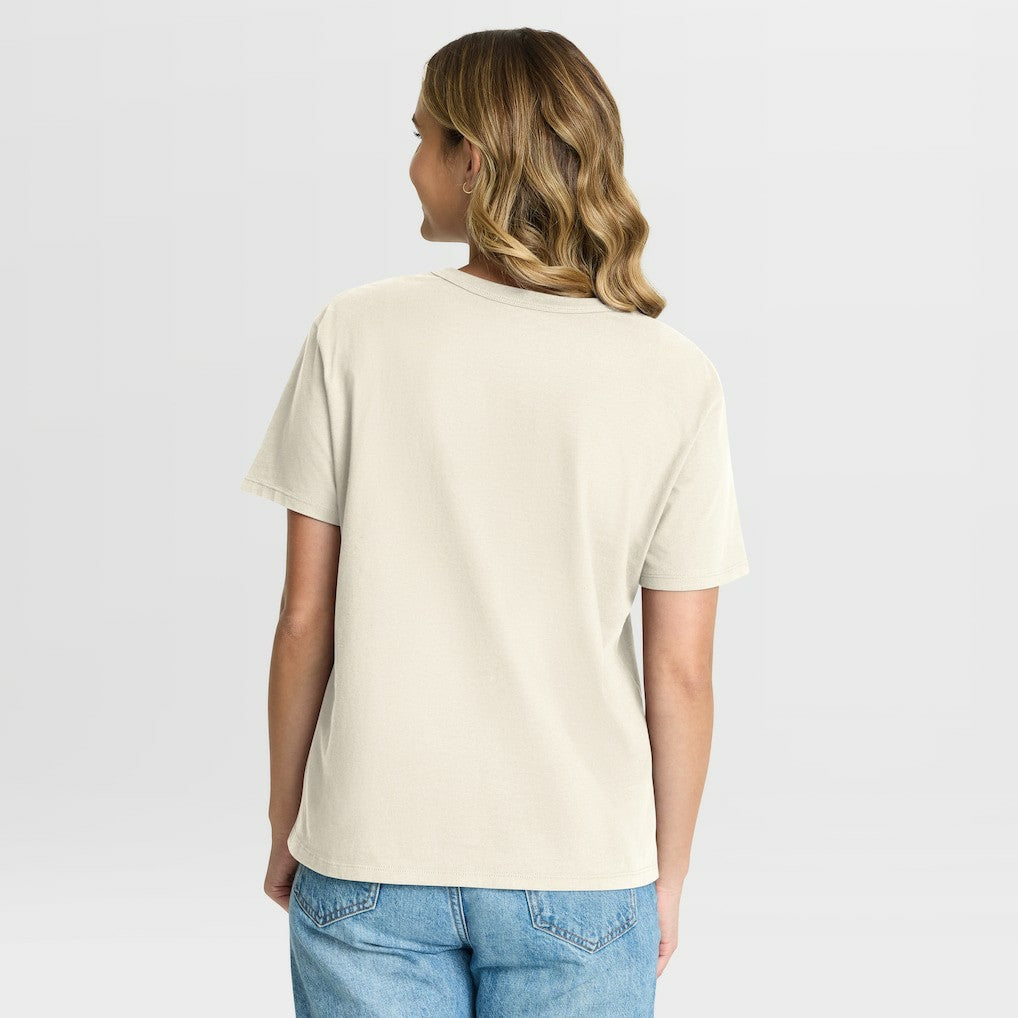 Chicago Bears Women's Dove Legacy T-Shirt Cream