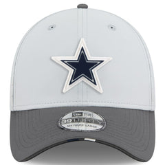 Dallas Cowboys New Era 2025 NFL Training Camp 39THIRTY Flex Hat Gray/Graphite