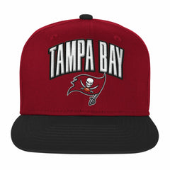 Tampa Bay Buccaneers Outerstuff Youth Essentials Snapback Hat Red