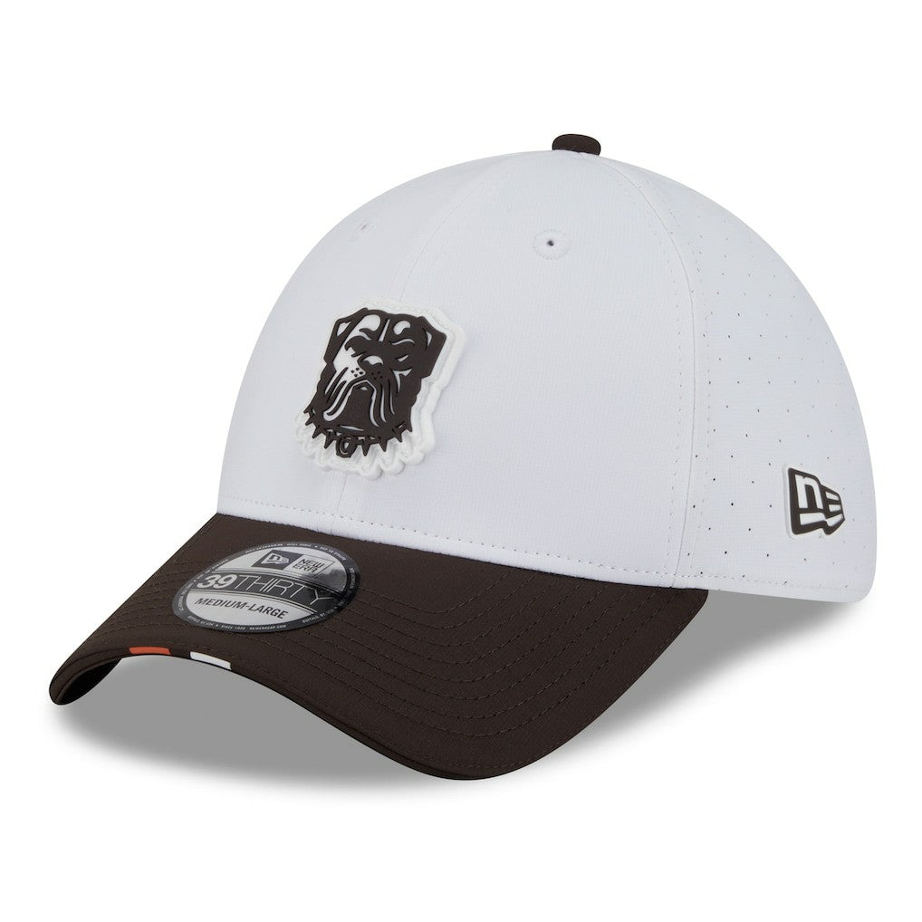 Cleveland Browns New Era 2025 NFL Training Camp 39THIRTY Flex Hat White/Brown