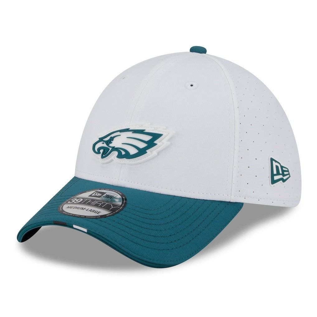 Philadelphia Eagles New Era 2025 NFL Training Camp 39THIRTY Flex Hat White/Midnight Green