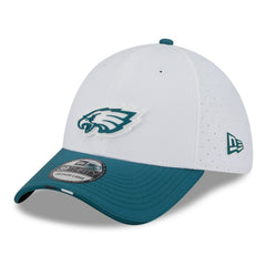 Philadelphia Eagles New Era 2025 NFL Training Camp 39THIRTY Flex Hat White/Midnight Green