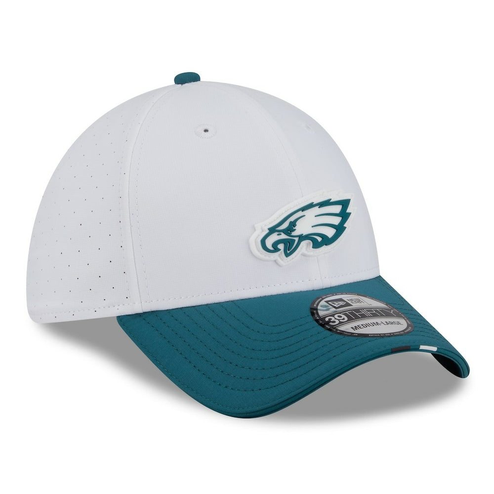Philadelphia Eagles New Era 2025 NFL Training Camp 39THIRTY Flex Hat White/Midnight Green
