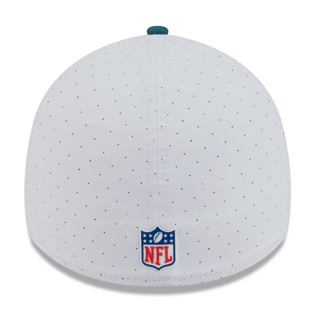 Philadelphia Eagles New Era 2025 NFL Training Camp 39THIRTY Flex Hat White/Midnight Green