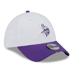 Minnesota Vikings New Era 2025 NFL Training Camp 39THIRTY Flex Hat White/Purple
