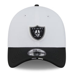 Las Vegas Raiders New Era 2025 NFL Training Camp 39THIRTY Flex Hat White/Black