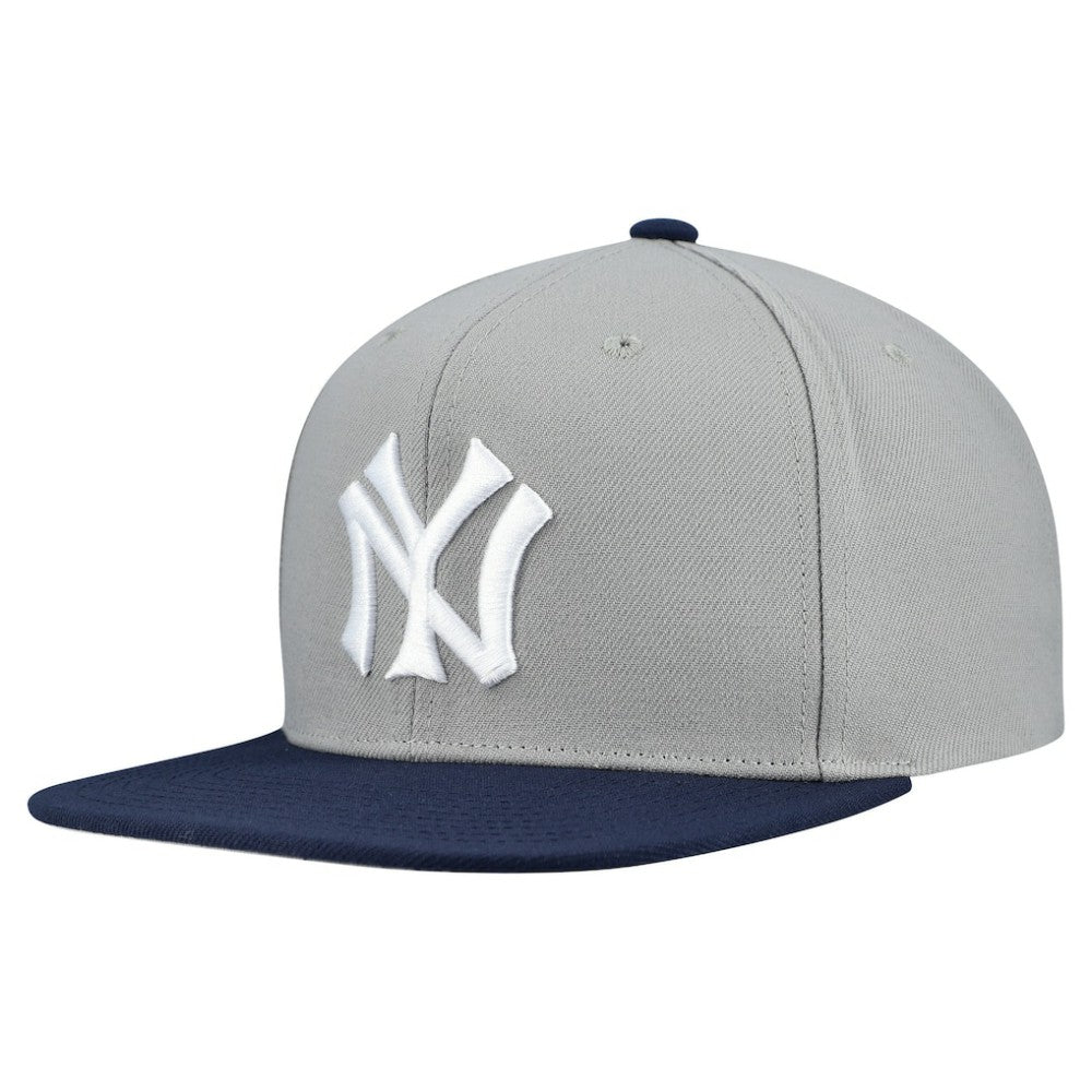 New York Yankees Mitchell & Ness Cooperstown Collection Basic Flip Snapback Hat - Gray Hats