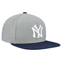 New York Yankees Mitchell & Ness Cooperstown Collection Basic Flip Snapback Hat - Gray Hats