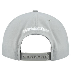 Chicago White Sox Mitchell & Ness Cooperstown Collection Basic Flip Snapback Hat - Gray Hats