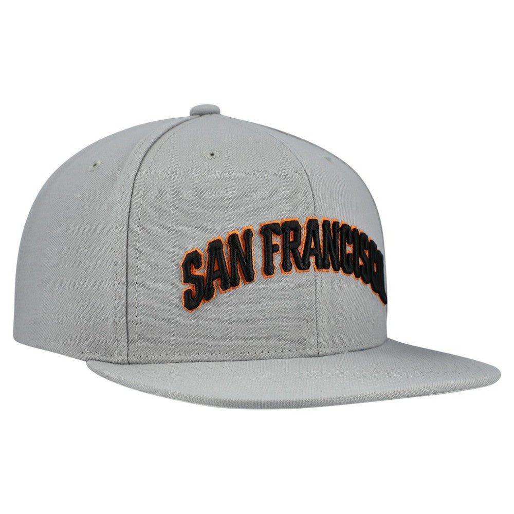San Francisco Giants Mitchell & Ness Cooperstown Collection Basic Flip Snapback Hat - Gray Hats