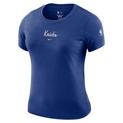 New York Knicks Women's Courtside Modest Cropped Tri-Blend T-Shirt Blue