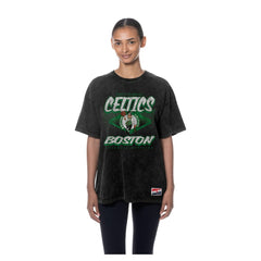 Boston Celtics Women's Throwback Mineral Wash Oversized T-Shirt Black