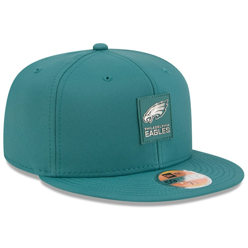 Philadelphia Eagles New Era 2025 Sideline 59FIFTY Fitted Hat Midnight Green