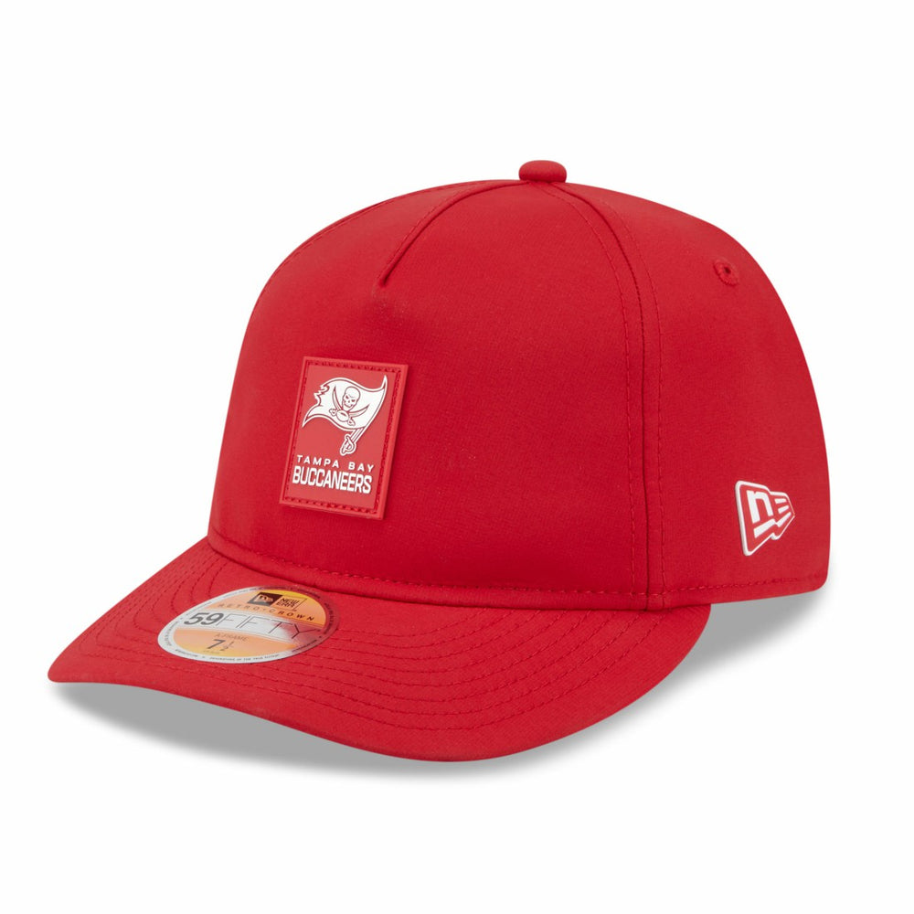 Tampa Bay Buccaneers New Era 2025 Sideline Retro Crown 59FIFTY Fitted Hat Red
