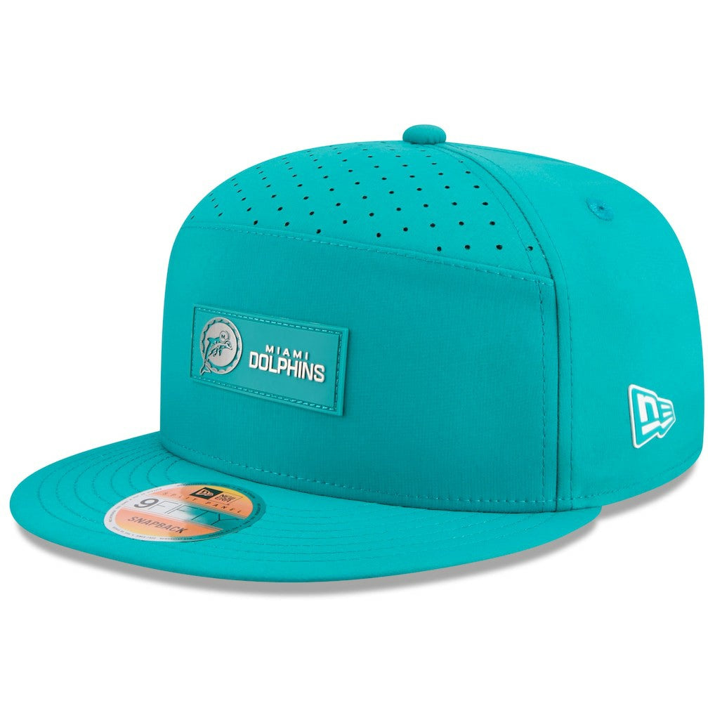 Miami Dolphins New Era 2025 Sideline Throwback Split Panel 9FIFTY Snapback Hat Aqua
