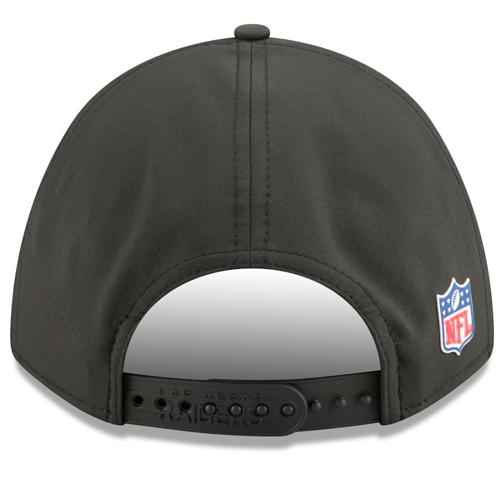 Las Vegas Raiders New Era 2025 Sideline M-Crown 9FORTY Adjustable Hat Black