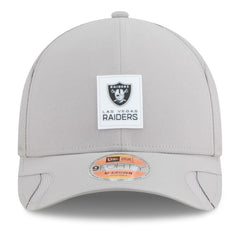 Las Vegas Raiders New Era 2025 Sideline M-Crown 9FORTY Adjustable Hat Gray