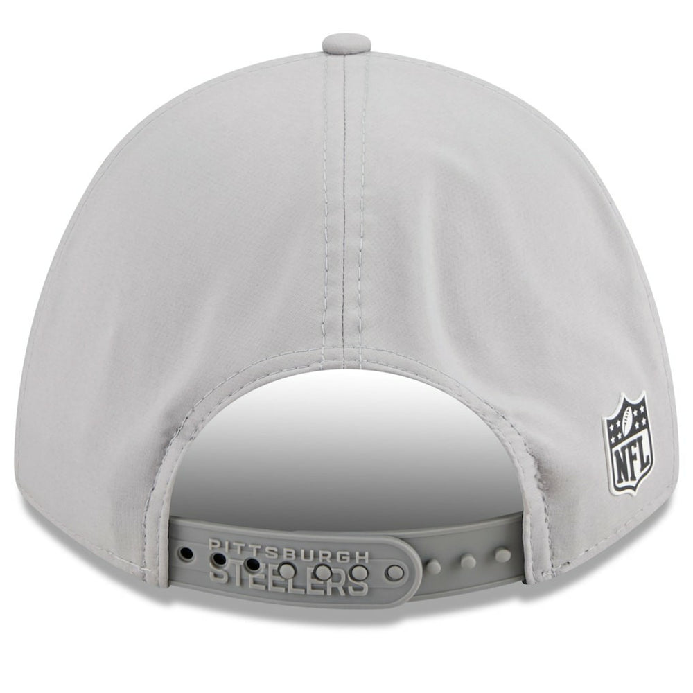 Pittsburgh Steelers New Era 2025 Sideline M-Crown 9FORTY Adjustable Hat Gray
