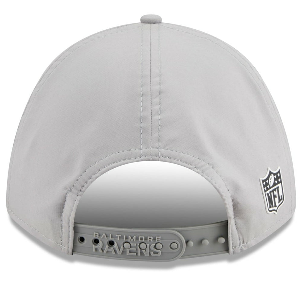 Baltimore Ravens New Era 2025 Sideline M-Crown 9FORTY Adjustable Hat Gray