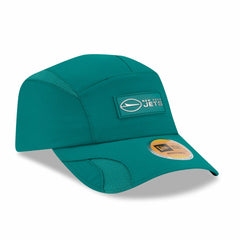 New York Jets New Era 2025 Sideline Runner Adjustable Hat Green