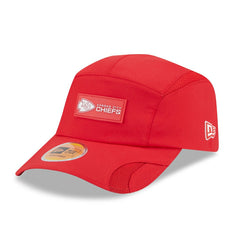 Kansas City Chiefs New Era 2025 Sideline Runner Adjustable Hat Red