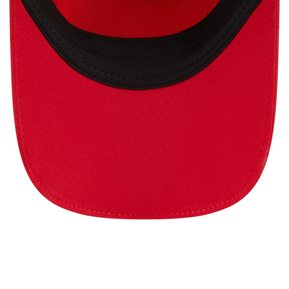 Kansas City Chiefs New Era 2025 Sideline Runner Adjustable Hat Red