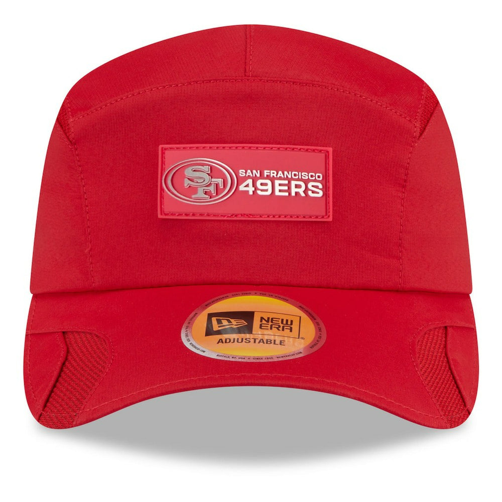 San Francisco 49ers New Era 2025 Sideline Runner Adjustable Hat Scarlet