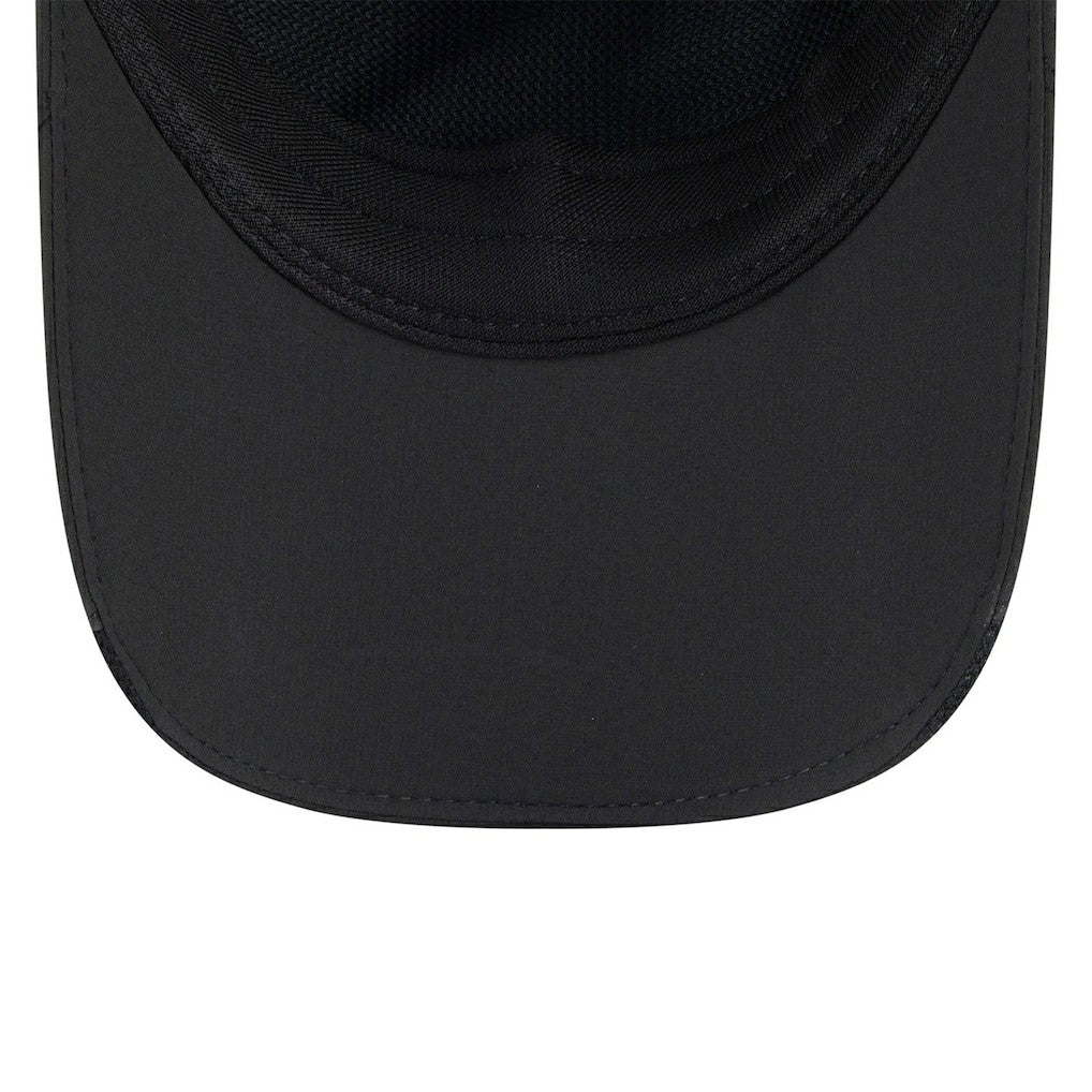 Atlanta Falcons New Era 2025 Sideline Runner Adjustable Hat Black