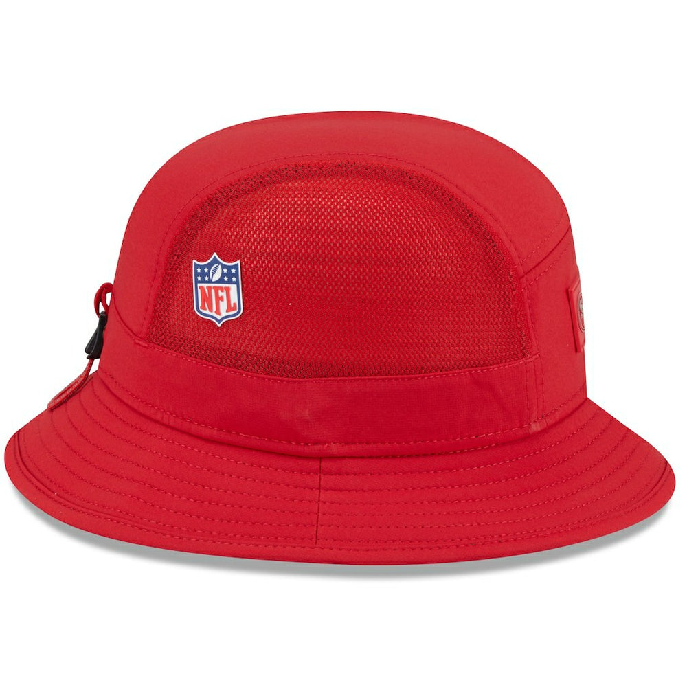 San Francisco 49ers New Era 2025 Sideline Bucket Hat Scarlet