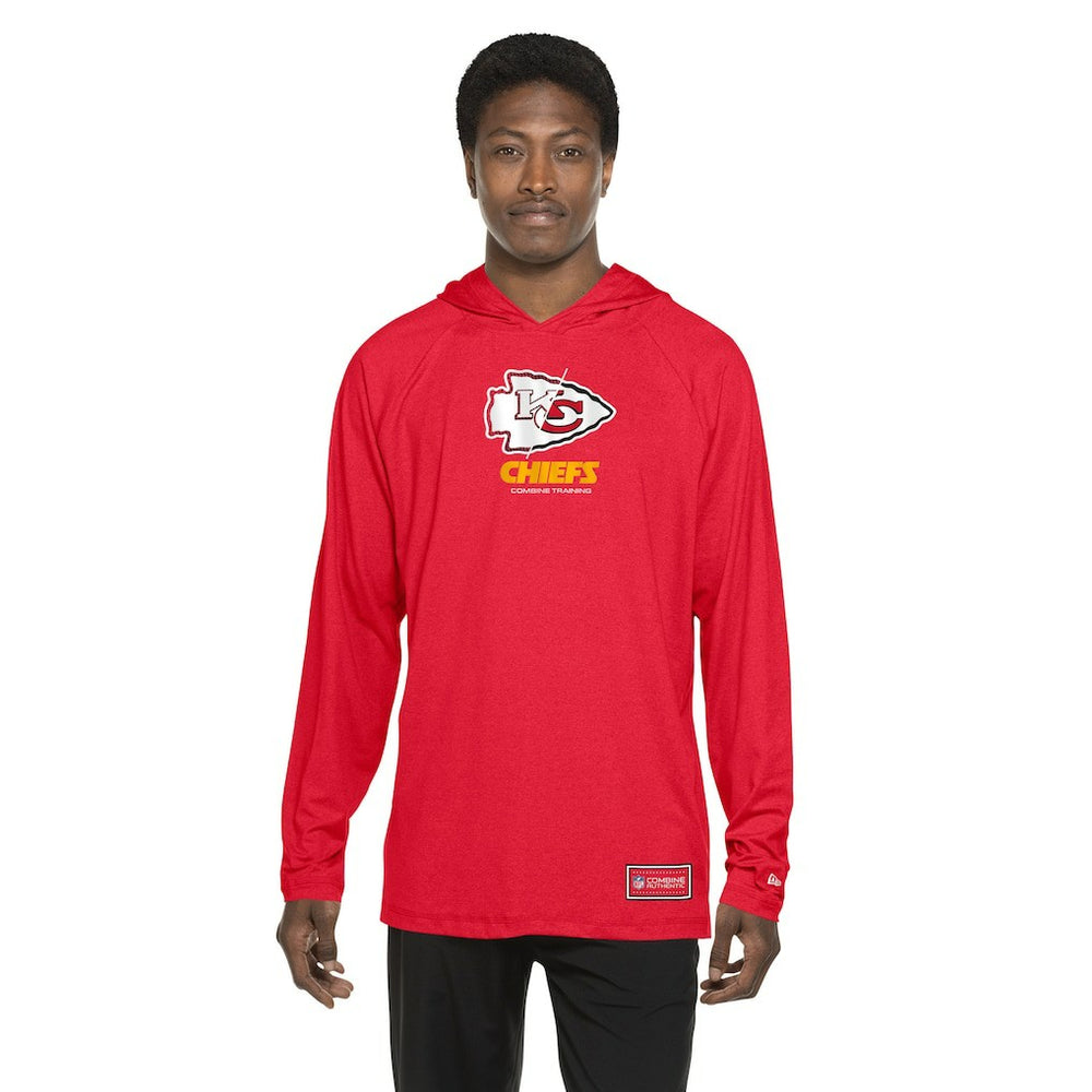 Kansas City Chiefs New Era Functional Fandom Hoodie Red