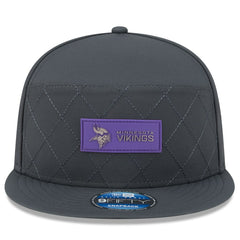 Minnesota Vikings New Era 2025 Sideline Cold Weather Split Panel 9FIFTY Snapback Hat Charcoal