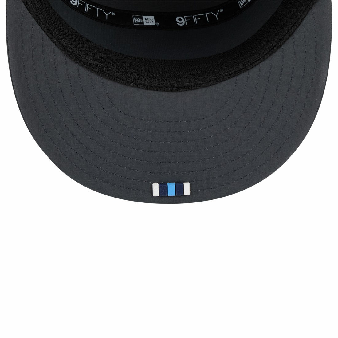 Tennessee Titans New Era 2025 Sideline Cold Weather Split Panel 9FIFTY Snapback Hat Charcoal