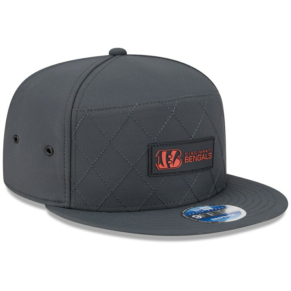 Cincinnati Bengals New Era 2025 Sideline Cold Weather Split Panel 9FIFTY Snapback Hat Charcoal