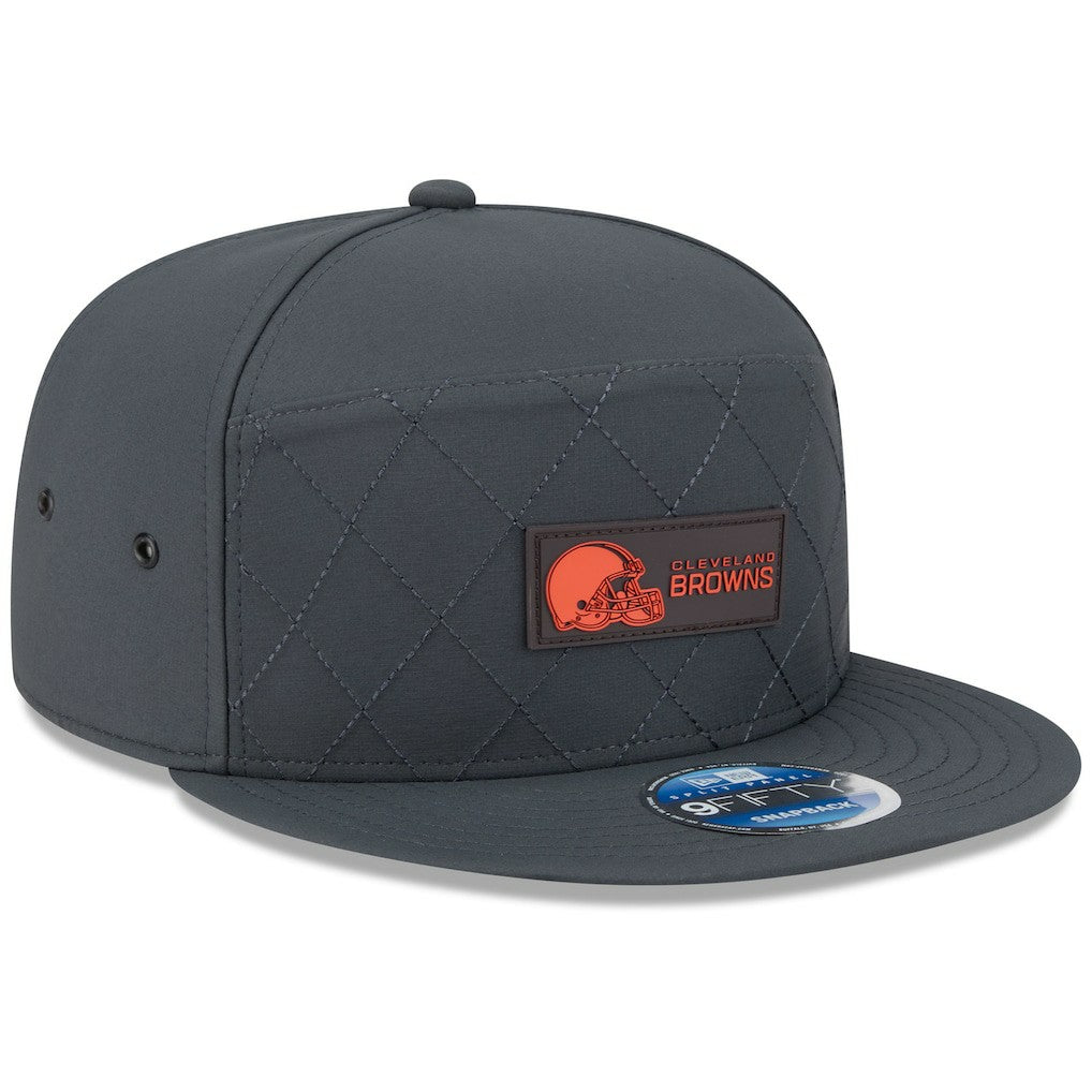 Cleveland Browns New Era 2025 Sideline Cold Weather Split Panel 9FIFTY Snapback Hat Charcoal