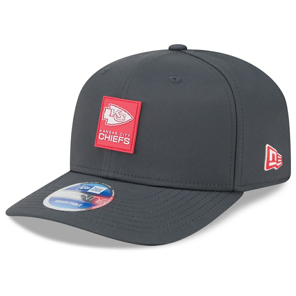 Kansas City Chiefs New Era 2025 Sideline Cold Weather 9SEVENTY Adjustable Hat Charcoal