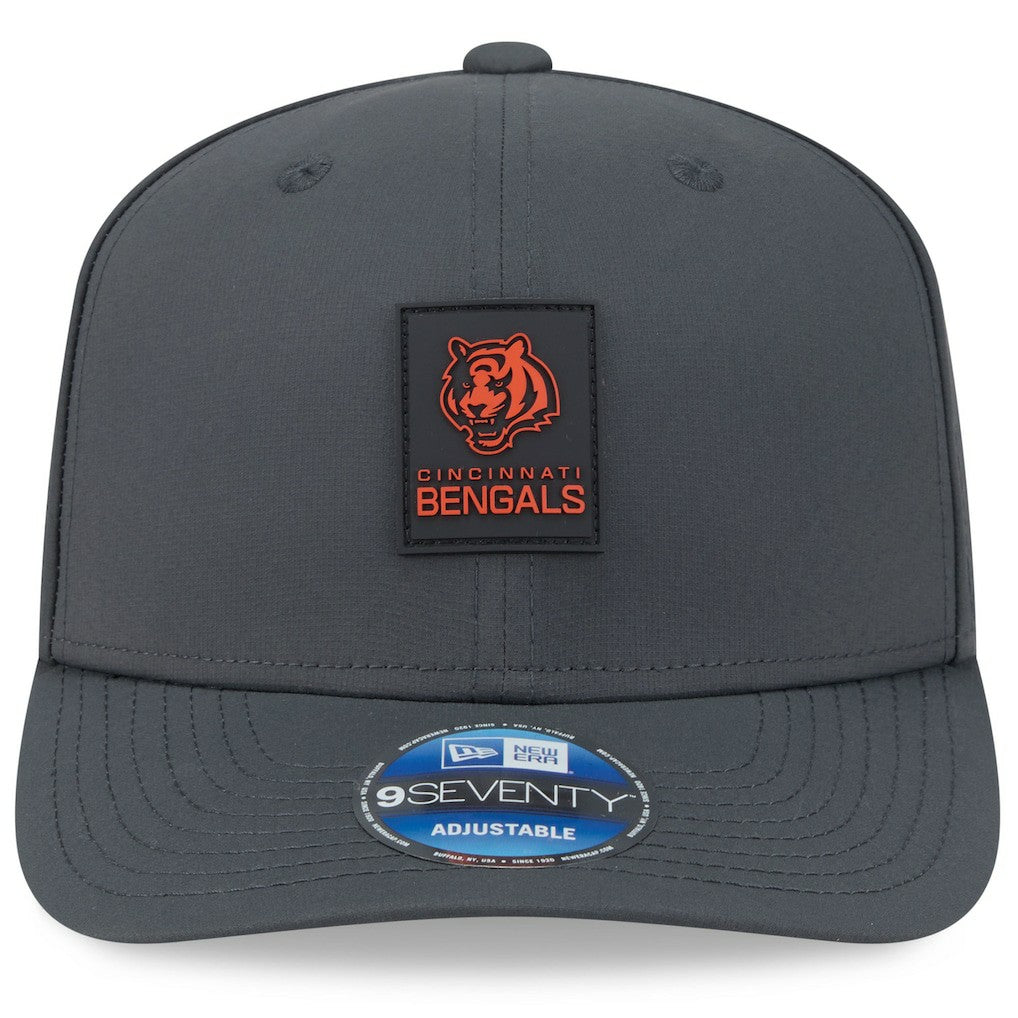 Cincinnati Bengals New Era 2025 Sideline Cold Weather 9SEVENTY Adjustable Hat Charcoal