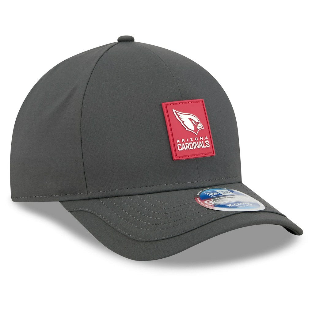 Arizona Cardinals New Era 2025 Sideline Cold Weather 9FORTY M-Crown Adjustable Hat Charcoal