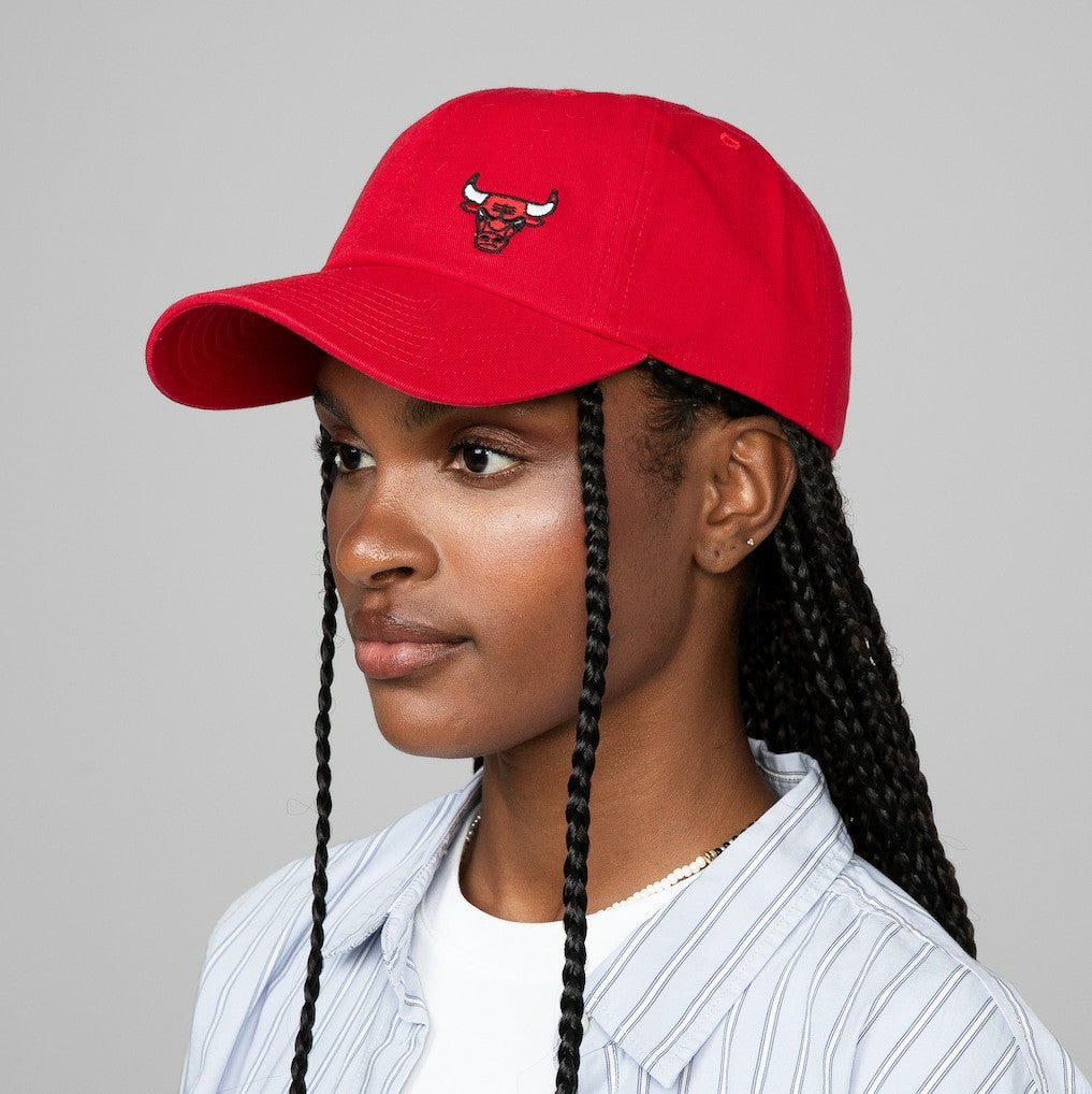 Chicago Bulls Women's Micro Lefty Adjustable Hat Red