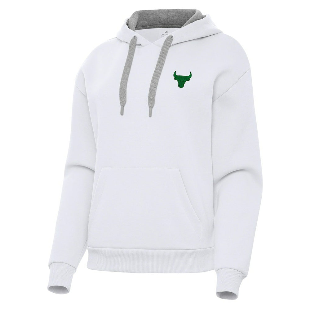 Chicago Bulls Antigua Women's St. Patrick's Day Victory Pullover Hoodie White