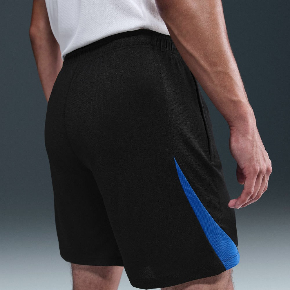 Paris Saint-Germain 2025/26 Strike Third Performance Shorts Black