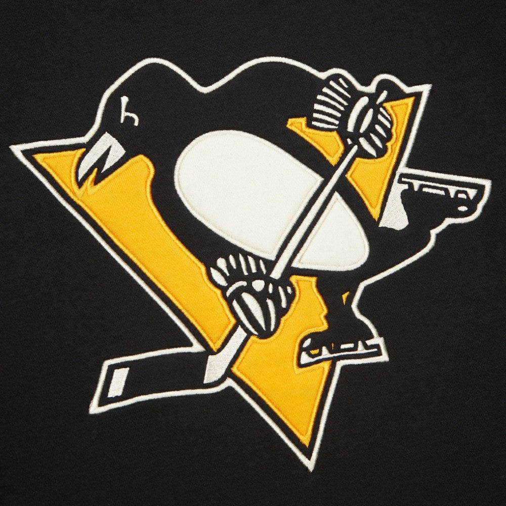 NHL Pittsburgh Penguins Heritage Lace-Up Pullover Sweatshirt - Black