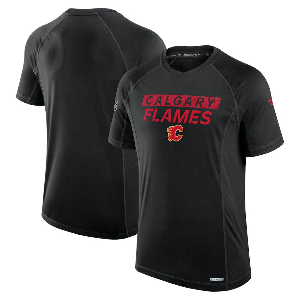 NHL Calgary Flames Fanatics Authentic Pro Rink Tech T-Shirt - Black