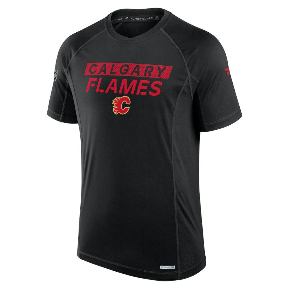 NHL Calgary Flames Fanatics Authentic Pro Rink Tech T-Shirt - Black