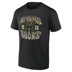 Milwaukee Bucks Quick Strides T-Shirt Black