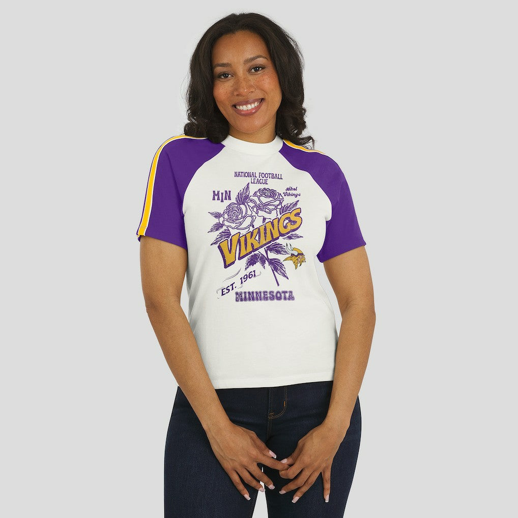 Minnesota Vikings WEAR by Erin Andrews Women's Sleeve Stripe Distressed Raglan T-Shirt White