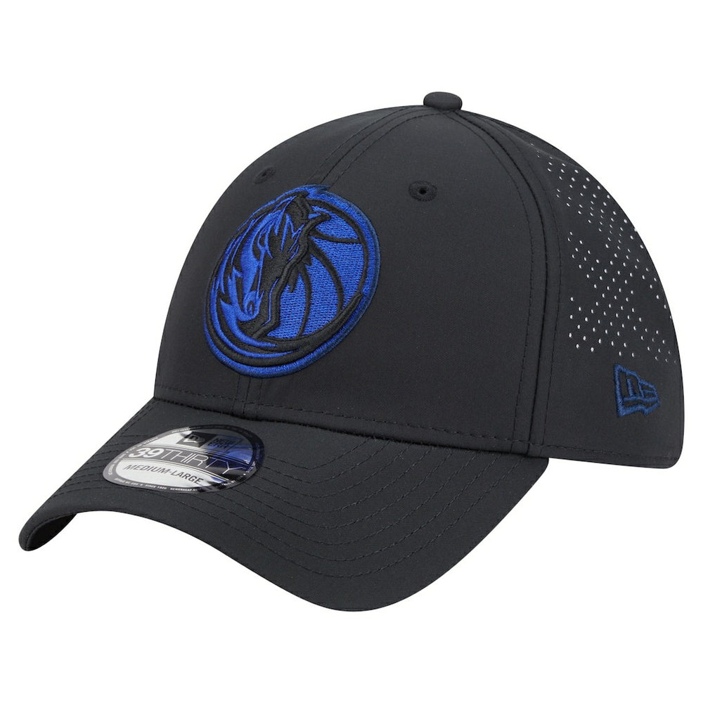 Dallas Mavericks Night 39THIRTY Flex Hat Black